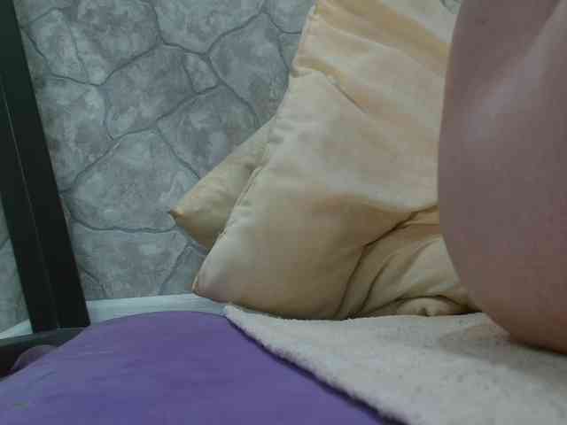 DIRTY-WH0RE webcam