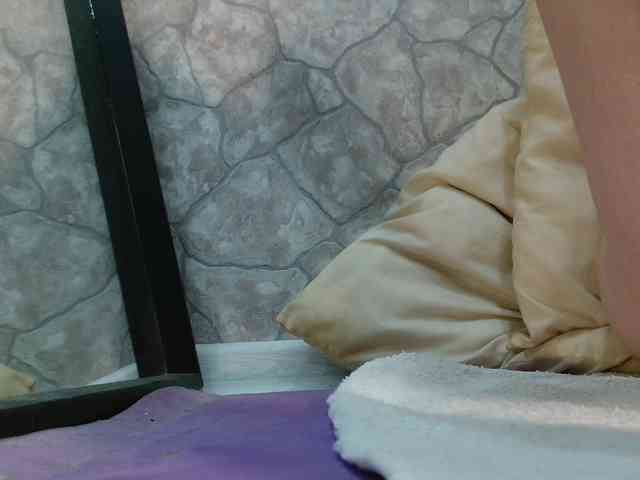 DIRTY-WH0RE webcam
