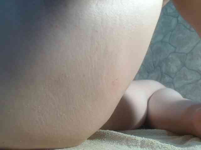 DIRTY-WH0RE webcam
