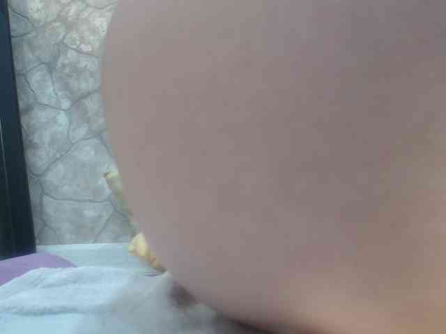 DIRTY-WH0RE webcam