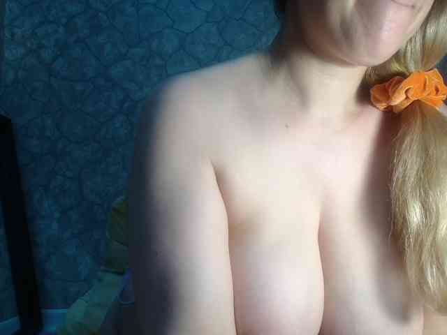 DIRTY-WH0RE webcam