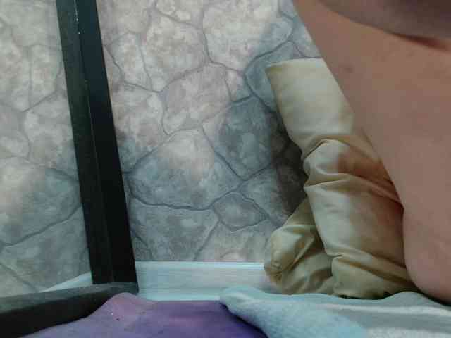 DIRTY-WH0RE webcam
