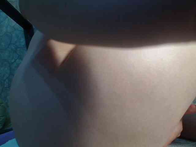 Alida-2 Sex Cam Show