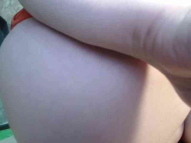 DIRTY-WH0RE webcam