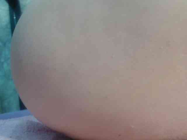 DIRTY-WH0RE webcam