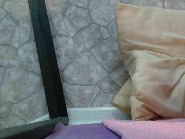 DIRTY-WH0RE webcam