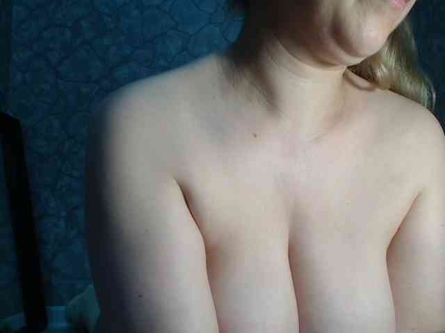DIRTY-WH0RE webcam