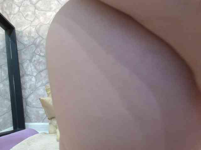 DIRTY-WH0RE webcam
