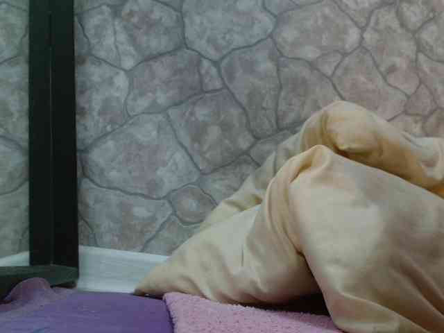 DIRTY-WH0RE webcam