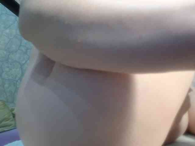DIRTY-WH0RE webcam