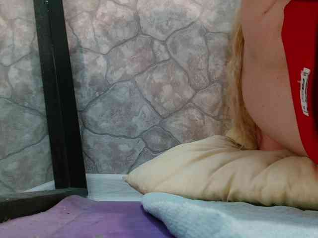 DIRTY-WH0RE webcam