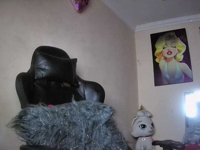 melanyisabell live cam preview