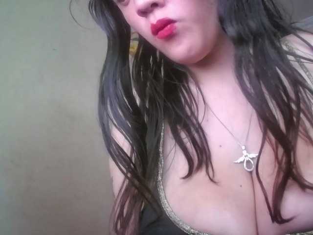 melanyisabell live cam preview