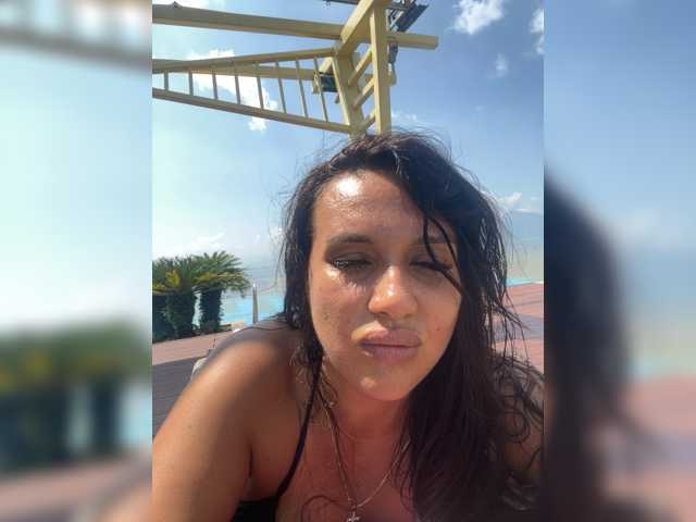 Amina-Lush