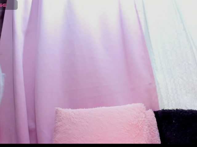 candy-smith live cam on BongaCams