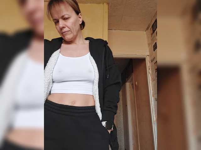 Kissaam's BongaCams show and profile