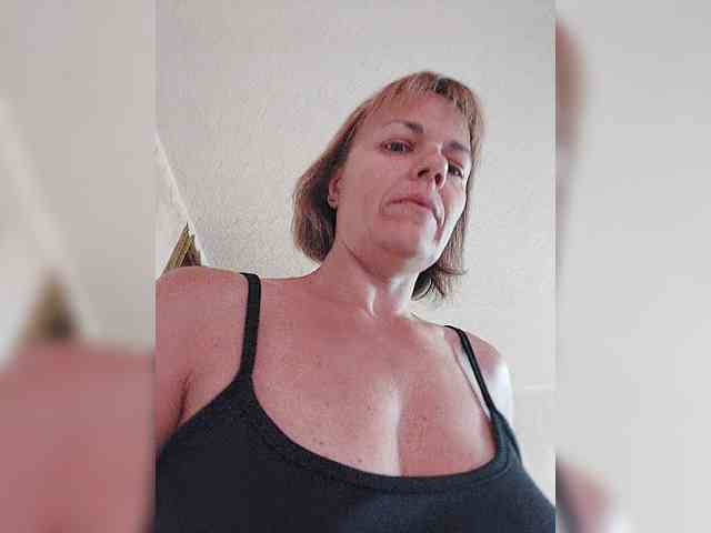 KissaHot webcam