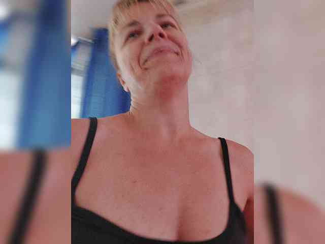 KissaHot webcam