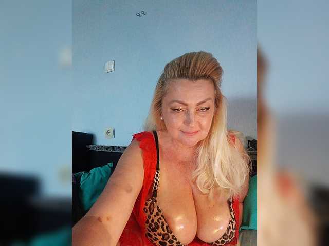 vetaru live cam on BongaCams