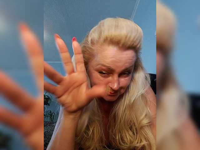 vetaru live sex show