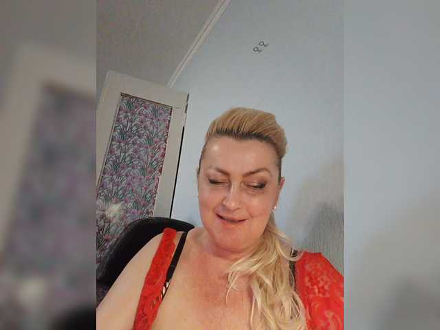 vetaru's BongaCams show and profile