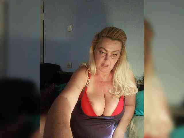 vetaru Live Webcam on BongaCams