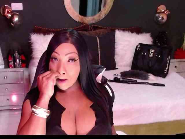 MadikeyHappy webcam