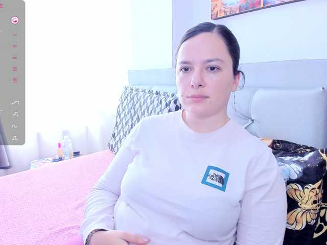 angelaagomez live cam on BongaCams