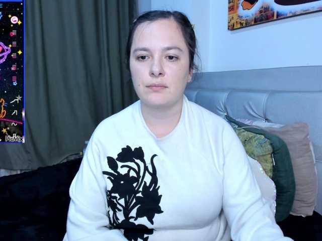 angelaagomez, en directo ahora en BongaCams