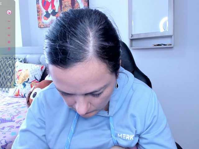 angelaagomez live cam on BongaCams