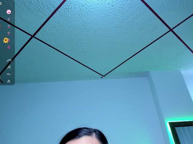 angelaagomez live cam on BongaCams