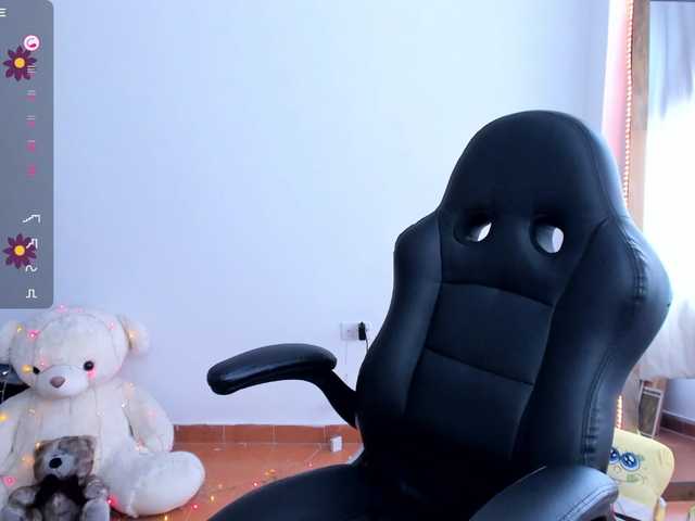 angelaagomez live cam on BongaCams
