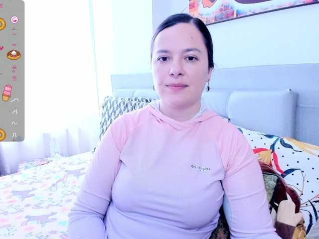 angelaagomez live cam on BongaCams