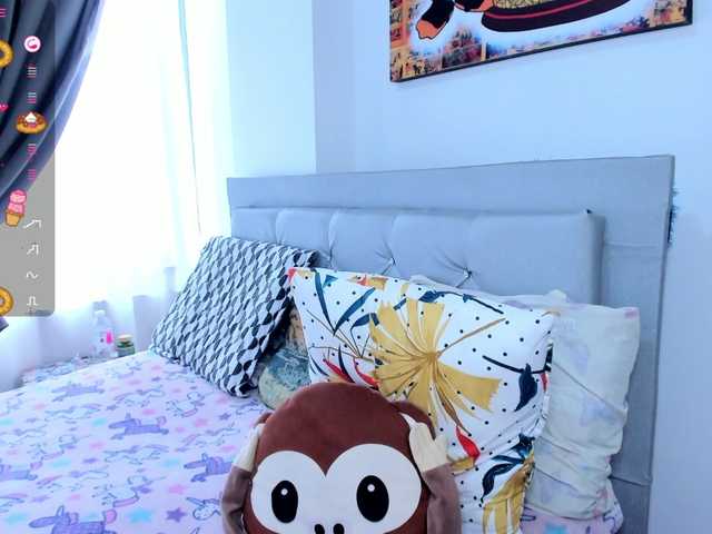 angelaagomez live cam on BongaCams