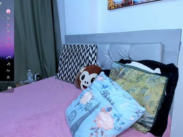 angelaagomez live cam on BongaCams