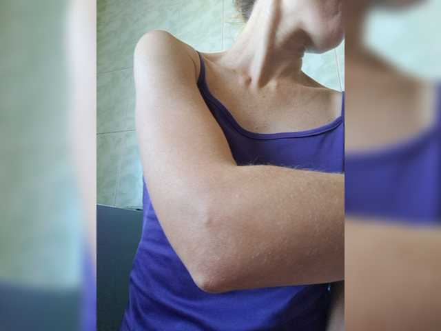 businka11223a live cam on BongaCams