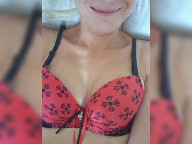 businka11223a live webcam show