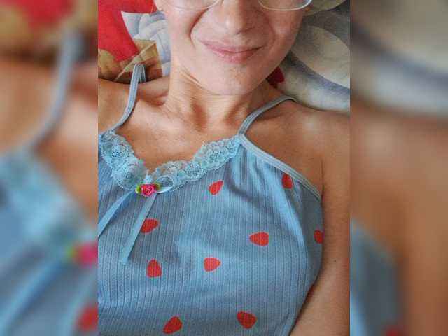 businka11223a live cam on BongaCams
