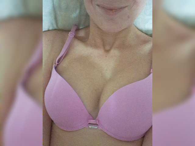 businka11223a live cam on BongaCams