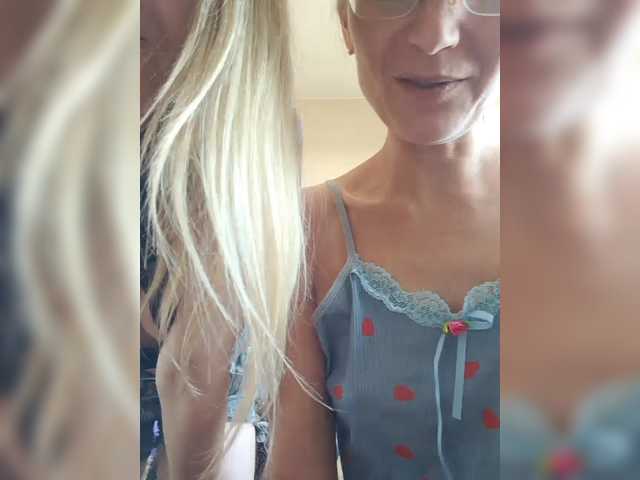 businka11223a live cam on BongaCams