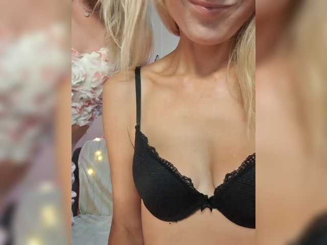 businka11223a live cam on BongaCams