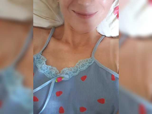 businka11223a live cam on BongaCams