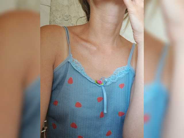 businka11223a live cam on BongaCams
