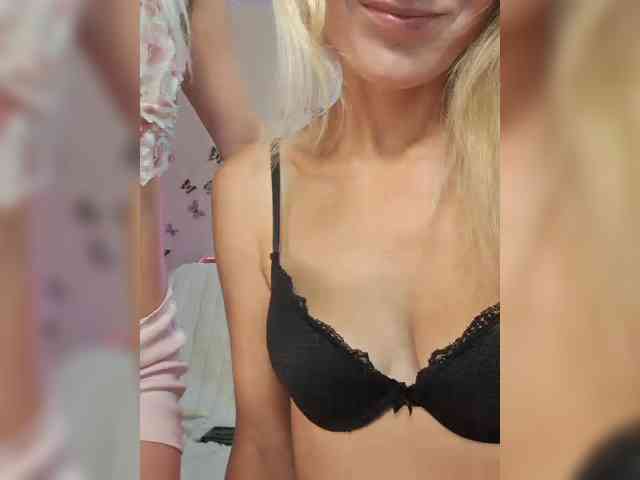 businka11223a Sex Cam Show