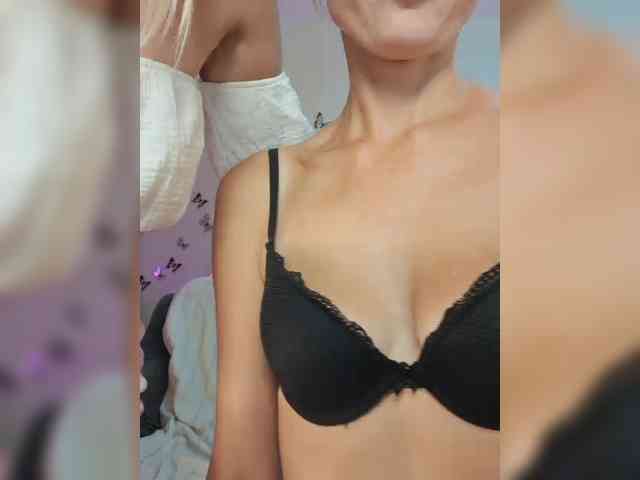 businka11223a Sex Cam Show