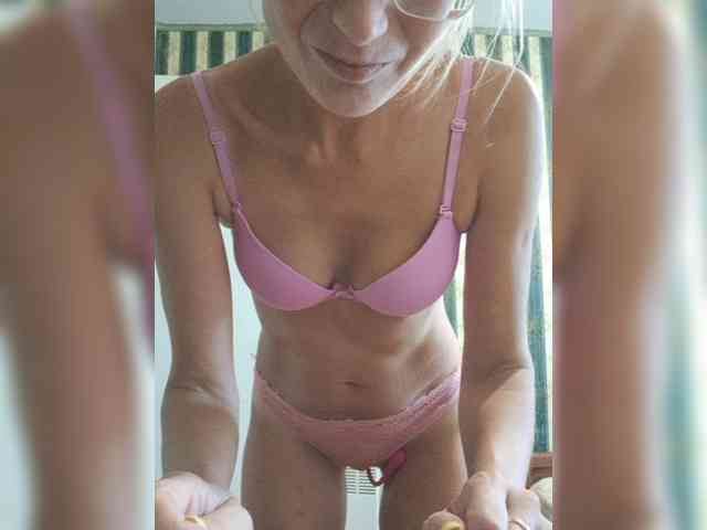 businka11223a webcam