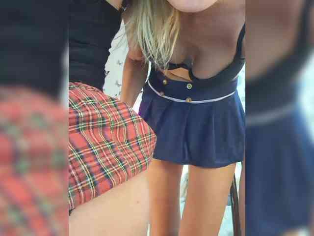 businka11223a Sex Cam Show