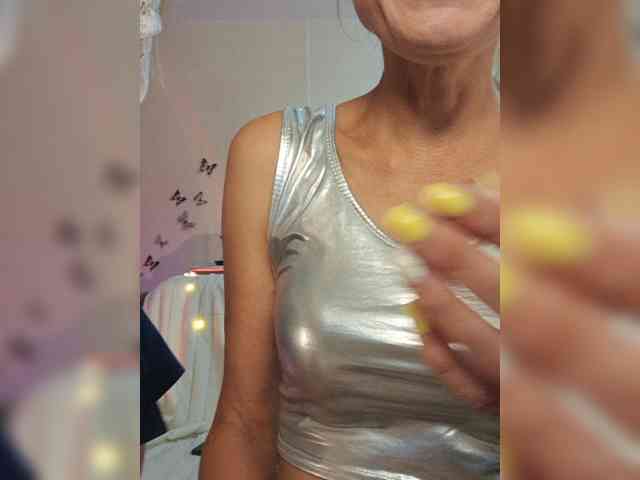businka11223a Sex Cam Show