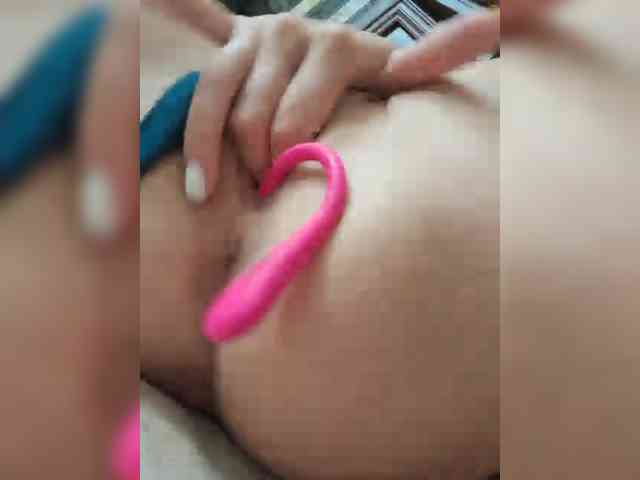 businka11223a Sex Cam Show