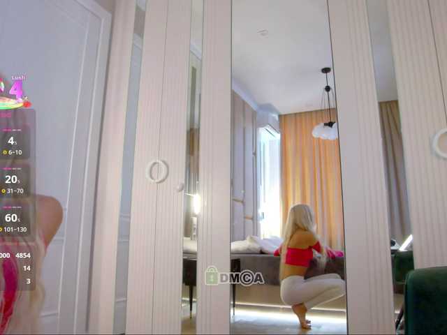 WhiteGirl-one live cam